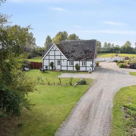 Timber-frame Flat Near * Vålse